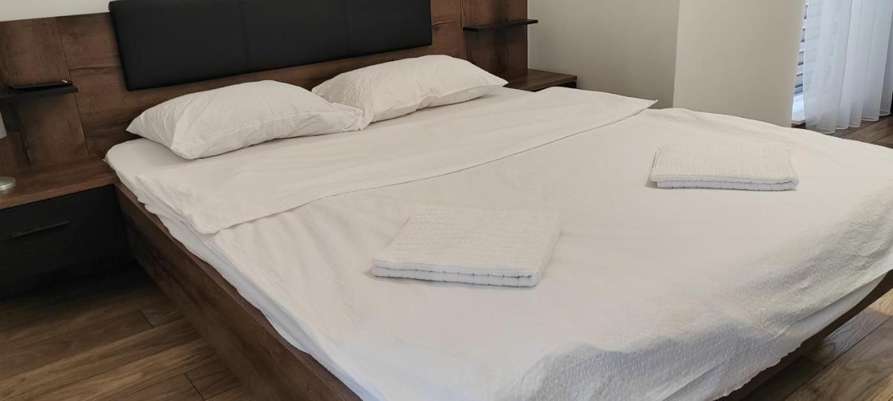 Ludi House Apartment Târgu-Mureş Esterno foto